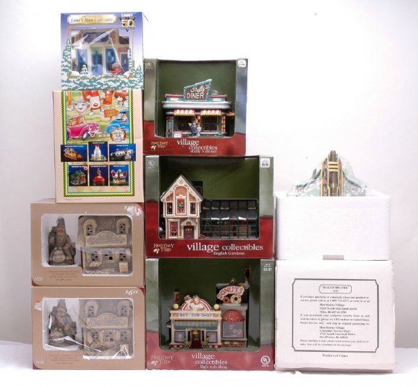 Holiday Time LoweÕs Hawthorn Roadside Delites OBs: Holiday Time Village Collectibles; ShellyÕs diner, BGÕs Sub Shop, English Gardens, LoweÕs limited edition store collectible, two Home Trends ceramic Gnome Village tea light holders with garden gnom