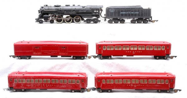 Am Flyer NYC Red Passenger Set no. 4914A: American Flyer S gauge New York Central red passenger set no. 4914A, circa 1949 containing; 322AC New York Central 4-6-4 Hudson loco and tender, three 650 New Haven Pullmans and 718 New Haven mail pic