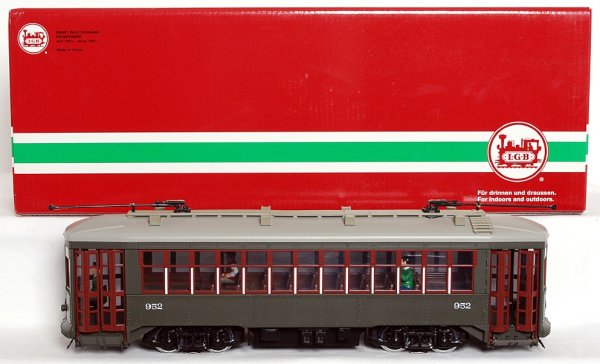LGB G scale 20380 New Orleans streetcar in OB: LGB G scale 20380 New Orleans Public Service Company Perley Thomas street car in original box, test run C9. box has a price sticker.