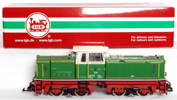 LGB G scale 24512 BEG diesellok D4 w/sound: LGB G scale 24512 BEG diesellok D4 loco with sound in original box, should clean to look test run C9.