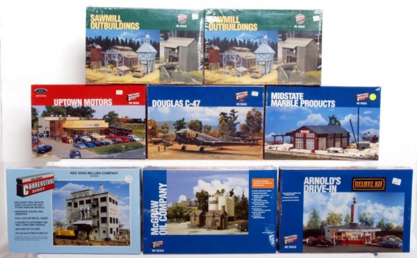 Eight Walthers HO building kits in original boxes: Eight Walthers HO building kits in original boxes, all are factory sealed C10. 933-3077 Uptown Motors, Douglas C-47, 933-3073 Midstate Marble Products, 933-3026 Red Wing Milling Company, 933-3708 Arno