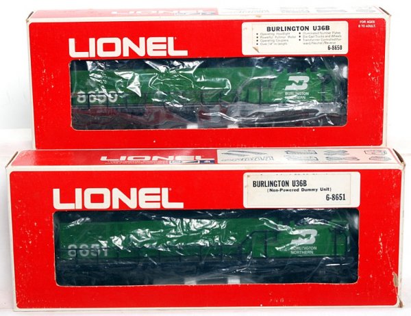 Lionel 8650 & 8651 Burlington U36B diesel locos: Lionel 8650 & 8651 Burlington U36B diesel locos in original boxes, trains should clean C9 area, powered unit is test run. Boxes look C7 area.