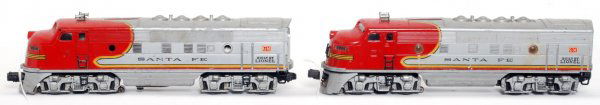 Lionel 2333 Santa Fe F3 A-A units screened: Lionel 2333 Santa Fe F3 A-A units with screened roof vents. Dummy has matching original porthole lens. Powered unit has clean battery compartment, missing one nose hand grab. Locos look C6 area.