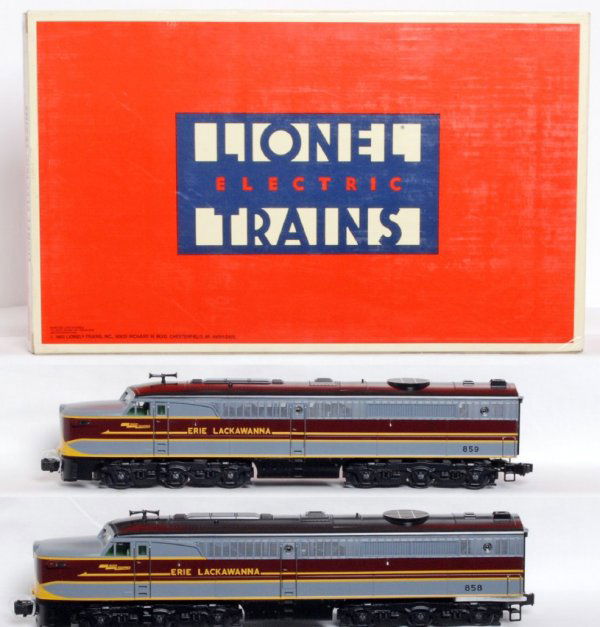 Lionel 18116 Erie Lackawanna PA-1 A units in OB: Lionel 18116 Erie Lackawanna PA-1 A units in original box with RailSounds, trains look C9 but are graded C8 due to having been run. Box shows little wear, inventory sticker.