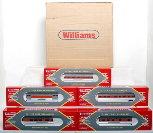 Williams 85102 72 foot New Haven passenger cars: Williams 85102 72 foot scale streamlined New Haven, Mayflower passenger 5 car set in original boxes, C8-9.