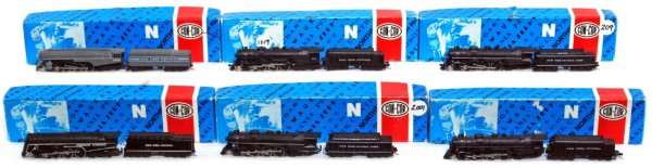 Six Con-Cor N scale steam locos in OB: Six Con-Cor N scale steam locos in original boxes, C6-7. 3083 Shovel Nose Hudson, N.Y.C. three 3001 N.Y.C. J3a Hudsons (one tender is missing a step), 3006 N.Y.C. and 3051 Shrouded J3a N.Y.C.