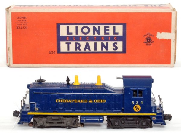 Lionel 624 Chesapeake and Ohio switcher, OB: Lionel 624 Chesapeake and Ohio switcher, decal lettering is nice on both sides, C7. OB has correct original insert, missing flaps on one end.