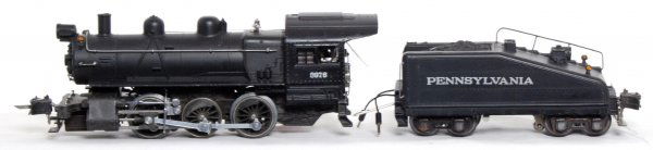 Lionel prewar 227 switcher with 2227B tender: Lionel prewar 227 switcher with 2227B tender, loco has a couple of minor touch ups C7, tender shell is restored to look C8.