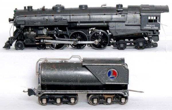 Lionel prewar 763E Hudson steam loco, tender: Lionel prewar 763E steam loco and tender, engine is an older restoration, casting is starting to have some fatigue cracking. 2263W tender. C5.