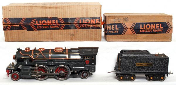 Lionel prewar standard gauge 385E, 384T. OB.: Lionel prewar standard gauge 385E steam loco with 384T tender. Tender is crackle finish variation, both look nice C7 however the frame and steam chest on the loco have been replaced. C7-8 original box