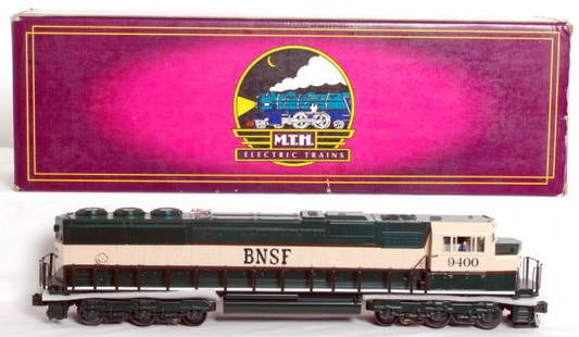 MTH 20-2154-1 BNSF EMD SD-70 MAC diesel: MTH 20-2154-1 BNSF EMD SD-70 MAC diesel loco in original box with ProtoSound, C8. Box shows light wear.