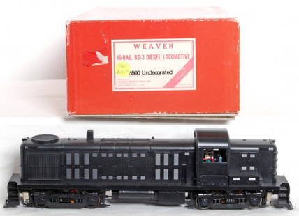 Weaver 5500 undecorated RS-3 diesel switcher: Weaver 5500 undecorated RS-3 diesel switcher in original box, missing one pilot hand grab, C8. Box shows light wear and price sticker.