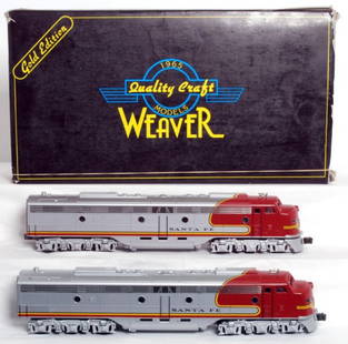Weaver AT&SF EMD E-8 A units in OB: Weaver AT&SF EMD E-8 A units in original box, C8-9. Box is mildly worn.