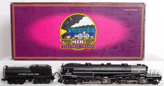 23: MTH 20-3125-1 Southern Pacific AC-6 cab forward