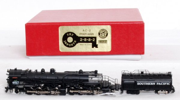 Key Imports brass N scale S.P. AC-2 2-8-8-2: Key Imports brass N scale Southern Pacific AC-2 postwar 2-8-8-2 cab forward steam loco and tender, road number 4017 in original box with good foam, C9-10.
