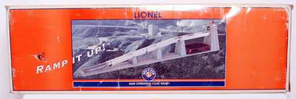 Lionel 14005 456R operating coal ramp in OB: Lionel 14005 456R operating coal ramp in original box, C9-10. Box has some punctures, mild wear.