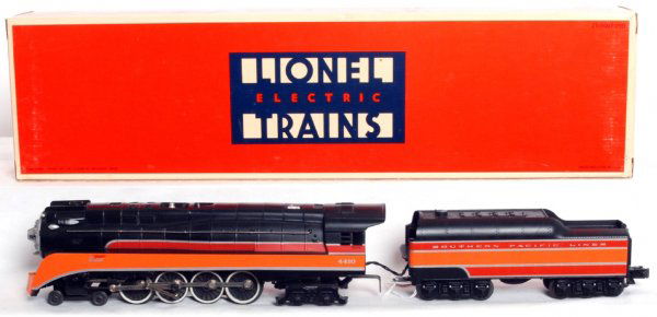 Lionel 18007 Southern Pacific GS-2 Daylight in OB: Lionel 18007 Southern Pacific GS-2 Daylight 4-8-4 loco and tender featuring Rail Sounds and operating smoke in original box, C7-8.