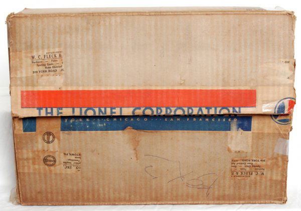 Lionel prewar original set box 267W Flying Yankee: Lionel prewar original set box only 267W for the Flying Yankee train set, all flaps intact, some clear tape.