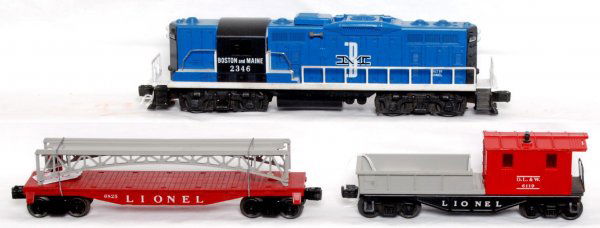 Lionel 2346 B&M GP-9 diesel loco, 6825, 6119: Postwar O gauge Lionel 2346 B&M GP-9 diesel locomotive (touchups to walk boards) with 6825 flatcar with bridge span, 6119 Delaware, Lackawanna and Western work caboose, nice clean C6-7.