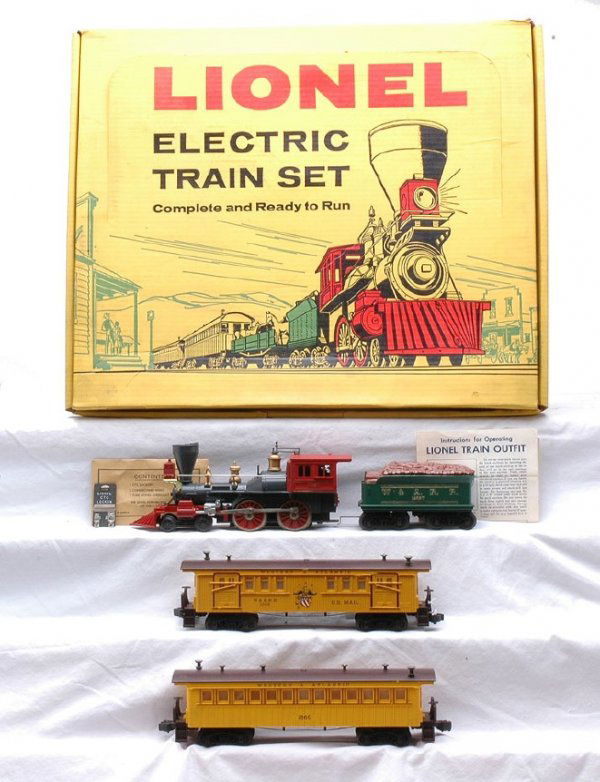 Lionel The General Passenger Set No. 1612 Boxed: Lionel postwar The General Passenger set no. 1612 in original set box containing; 1862 General steam loco, 1862T tender, 1866 W. & A.R.R. baggage and 1865 W. & A.R.R. passenger car. Also included is a