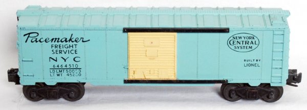 Lionel 6464-510 NYC Pacemaker GirlÕs Train: Lionel 6464-510 NYC Pacemaker boxcar for the GirlÕs Train, type IIb blue mold, C6-7, light spots on door guides.
