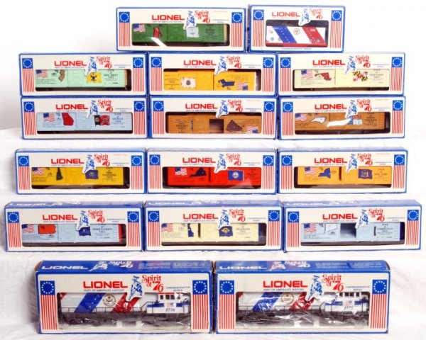 Lionel Spirit of 76 Set: Lionel Spirit of 76 cars and locoÕs. Included are two 1776 U36B locos. Both include OBÕs with missing windows. OBÕs are in fair shape with rips and shelf wear showing on both. LocoÕs have been run