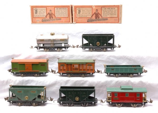 Lionel Freights 803 803 803 804 805 806 807 902: Lionel prewar O gauge 800 series freight cars with four wheel trucks, brass trim and nickel journals including; two 803 dark green hoppers, one in worn OB and one restored, 803 peacock hopper, 804 sil