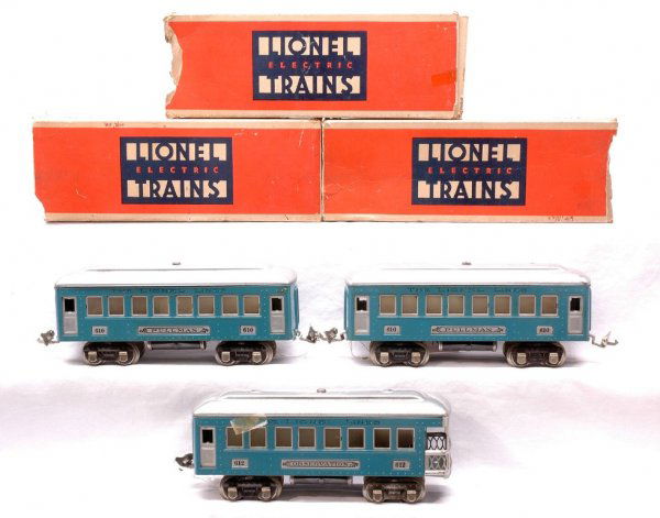 Lionel Blue Passenger Cars 610 610 612 Boxed: Lionel prewar O gauge blue passenger cars, circa 1937; two 610 Pullmans and a 612 observation with silver roofs and inserts and nickel journals. The roofs on the cars are C5 and the bodies are C6. The