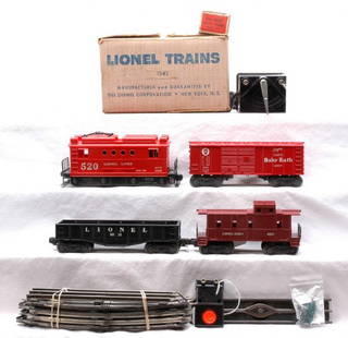 Lionel Freight Set 1542 520 6014 6012 6017 LN OB: Lionel postwar freight set no. 1542, circa 1956 in set box containing; 520 GE box cab electric loco, 6014 red Baby Ruth boxcar, 6012 black gondola, 6017 caboose, 6029 remote control track set in