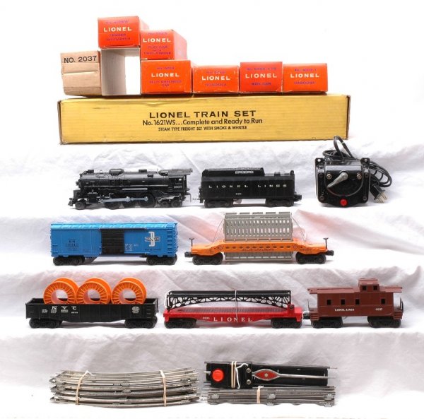 Lionel Freight 1621WS 2037 6026W 6519 MINT OBs: Lionel postwar freight set no. 1621WS, circa 1959 in individual OBs and set box containing; 2037 black 2-6-4 steam loco, 6026W tender, 6062 black NYC gondola with three plastic orange reels, 6464-475 