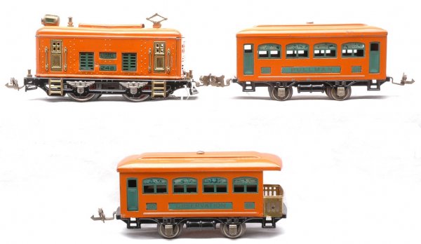 Lionel Orange/Peacock Pass Set 292 248 629 630: Lionel prewar O gauge orange passenger set no. 292, circa 1928 containing; 248 electric 0-4-0 loco, 629 Pullman and 630 observation. The loco and passenger cars have peacock trim. Passenger cars have