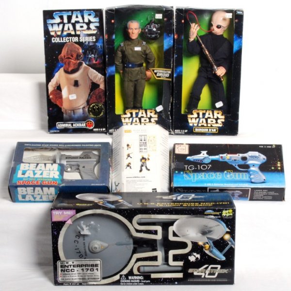 Star Wars, Star Trek, space guns, more: Three Star Wars figures in original boxes: Admiral Ackbar, Grand Moff Tarkin and Barquin DÕAn. Star Trek U.S.S. Enterprise NCC-1701. Battery operated space gun. TG-107 space gun. Hasbro AFK 5 Stikfas