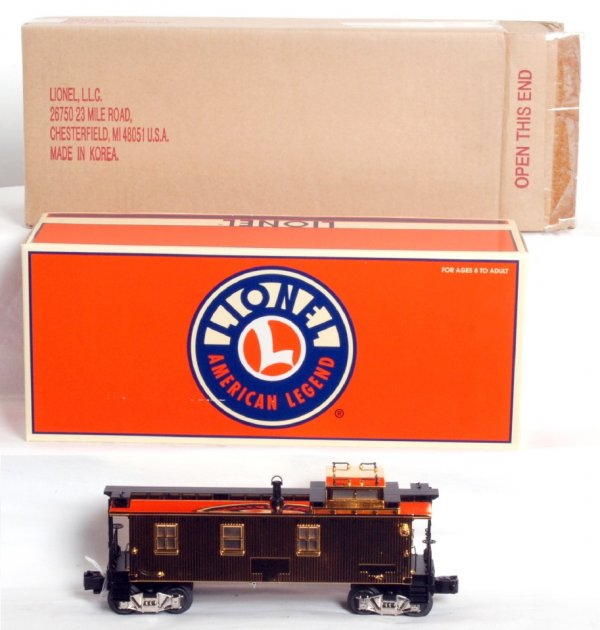 Lionel 17635 100th Ann. Gold Plated caboose in OB