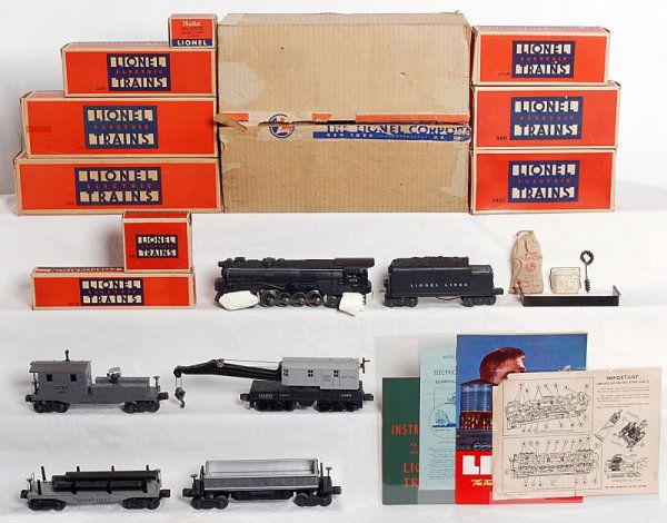 Tough Lionel 1946 boxed 2111 set, 671 turbine: Lionel postwar O gauge set 2111W. Set box is outstanding. This is a near impossible set box to find in any condition, let alone this nice. Trains are a 671 turbine, 671W tender, 2460 crane with toughe