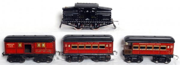 American Flyer 1270 electric w/three passengers: American Flyer prewar O gauge No. 1270 electric loco with three American Flyer Lines passenger cars, RPO car, coach and an observation car. Loco may be missing trim, otherwise trains look nice C6.