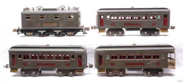 Lionel Dark Gray NYC Lines Pass Set 97E: Lionel prewar O gauge dark gray New York Central Lines passenger set no. 97E, circa 1925-26 including; 251E electric 0-4-0 loco, two 605 Pullmans and a 606 observation. The loco has been restored. The