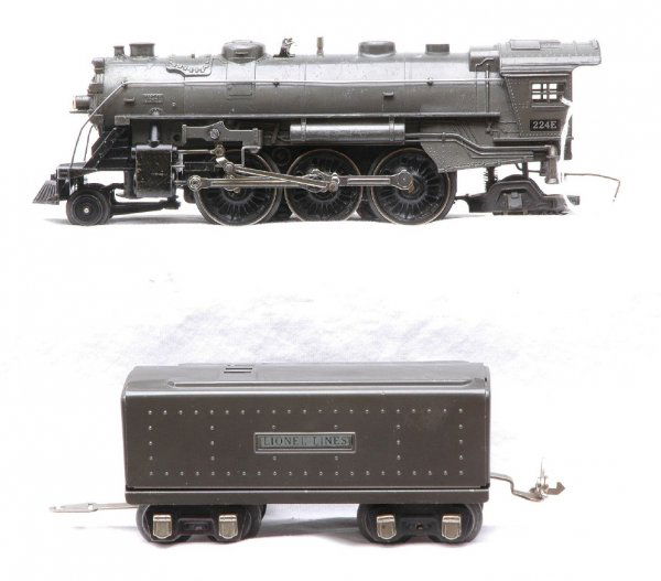 Lionel 224E Gun-Metal Loco w/ 1689W Tender: Lionel prewar O gauge 224E gun-metal 2-6-2 steam loco with a 1689W tender. The loco is C5-6 and the tender is C7.