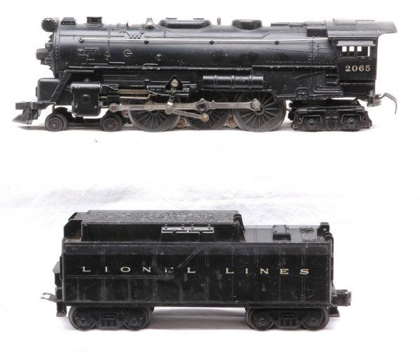 Lionel 2065 Black Steam Loco & 234W Tender: Lionel postwar 2065 black 4-6-4 steam loco and a 234W tender. The loco and tender are C6.