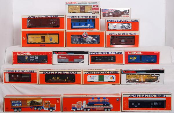 Mixed lot of Lionel rolling stock and trucks: Lot includes 17258 Delaware and Hudson boxcar, 36236 I love Lionel boxcar, 19709 Pennsylvania work caboose with smoke, 17602 Conrail caboose, 17611 New York Central caboose, 19804 Wabash operating hop