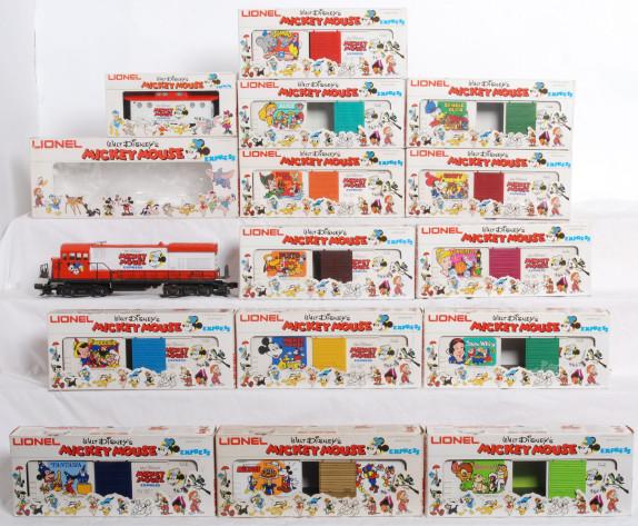 Lionel Mickey Mouse Express Set complete: Lionel complete Mickey Mouse Express set in original boxes, Lionel Mickey Mouse Express 8773 U36B diesel, 9664 Cinderella, 9667 Snow White, 9661 Goofy, 9666 Pinocchio, 9669 Bambi, 9660 Mickey Mouse, 9