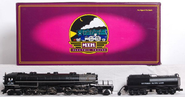 MTH Premier Southern Pacific AC6 Cab forward: MTH Premier Southern Pacific AC6 Cab Forward in OB. Loco features Protosound, smoke, constant voltage headlight, Protocoupler and much more. Loco is high C8-9 with signs of maybe display only. Very fa