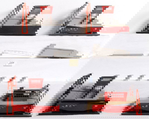 Lionel 346, 345, 342, 346, three 6342 and six culv: Lionel 346, 345, 342, 346 culvert loader and unloaders three 6342 and six culverts. Some surface rust here and there, a couple cracked handle rails, one hand rail missing small section, one 346 is mis