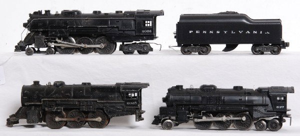 Lionel 2056, 2046W-50, 637, 2025: Postwar O gauge Lionel 2056 appears complete and ran fine on test bench with smoke, 2046W-50 repro Pennsylvania shell whistled fine on test bench, 637 appears complete, 2025 parts. This is a nice rest