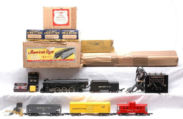 AF Pacific Freight Set 4904T 290 640 639 638: American Flyer S gauge Pacific freight set no. 4904T, circa 1949 in individual OBs and set box containing; 290 American Flyer 4-6-2 steam loco and tender with original wrap, 640 AF hopper, 639 AF boxc