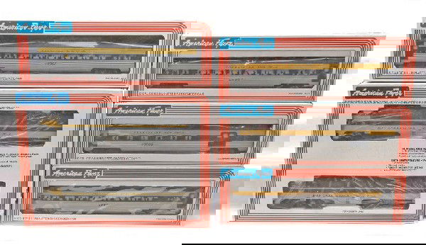 AF by Lionel 48102 48900 48901 48902 48903 MIB: American Flyer S gauge by Lionel Chesapeake & Ohio passenger set including; 48102 Alco AA diesel set, 48900 combo car, 48901 passenger car, 48902 vista dome and an 48903 observation all in OBs. The ca