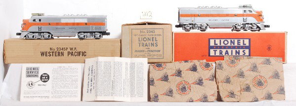 Incredible looking Lionel 2345 W.P. F3s in M.C.: Postwar Lionel O gauge No. 2345 Western Pacific EMD F3a diesel locomotive units in original boxes including master carton. These two astonishing locos are absolutely brilliant. Although not perfect, t