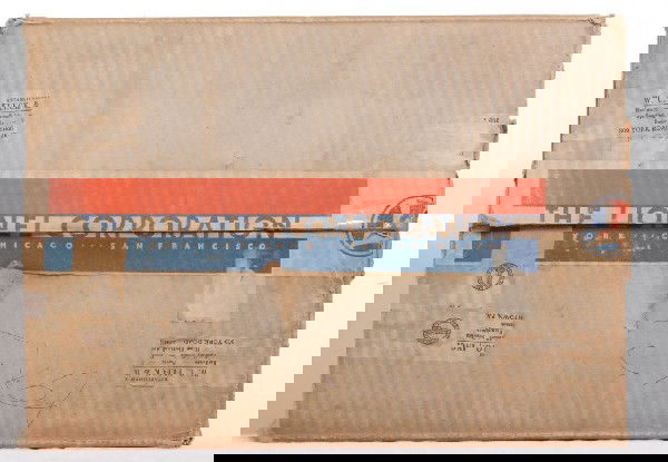 Lionel prewar original set box 267W Flying Yankee: Lionel prewar original set box only 267W for the Flying Yankee train set, all flaps intact, some clear tape. Square and solid box.