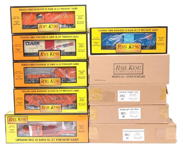 RK by MTH 30-7401 7539 74095 7425 7965 79030 MIB: Rail King by MTH 30-7401 Nabisco Oreo 1997 boxcar, 30-7539 Dads Pet Foods 4-bay hopper with coal load, 30-74095 Clark Candy Bar boxcar in OBs, C9-10. Also included is Big Mo 30-7425 boxcar, 30-7965 se