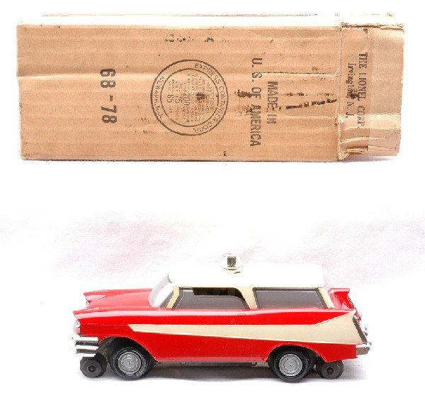 Lionel 68 Executive Inspection Car LN Boxed: Lionel postwar 68 executive inspection car in OB. Car has light run time, C8. OB has all flaps attached and is sealed on one end.