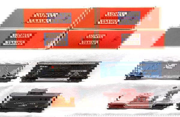 Lionel Freight Cars 3620 6346 6468 6427-1 OBs.: Lionel postwar freight cars; 3620 rotating searchlight with orange generator, 6346 ÒAlcoaÓ covered hopper, 6468 Baltimore and Ohio automobile car and a 6427-1 porthole caboose all in OBs. There is s